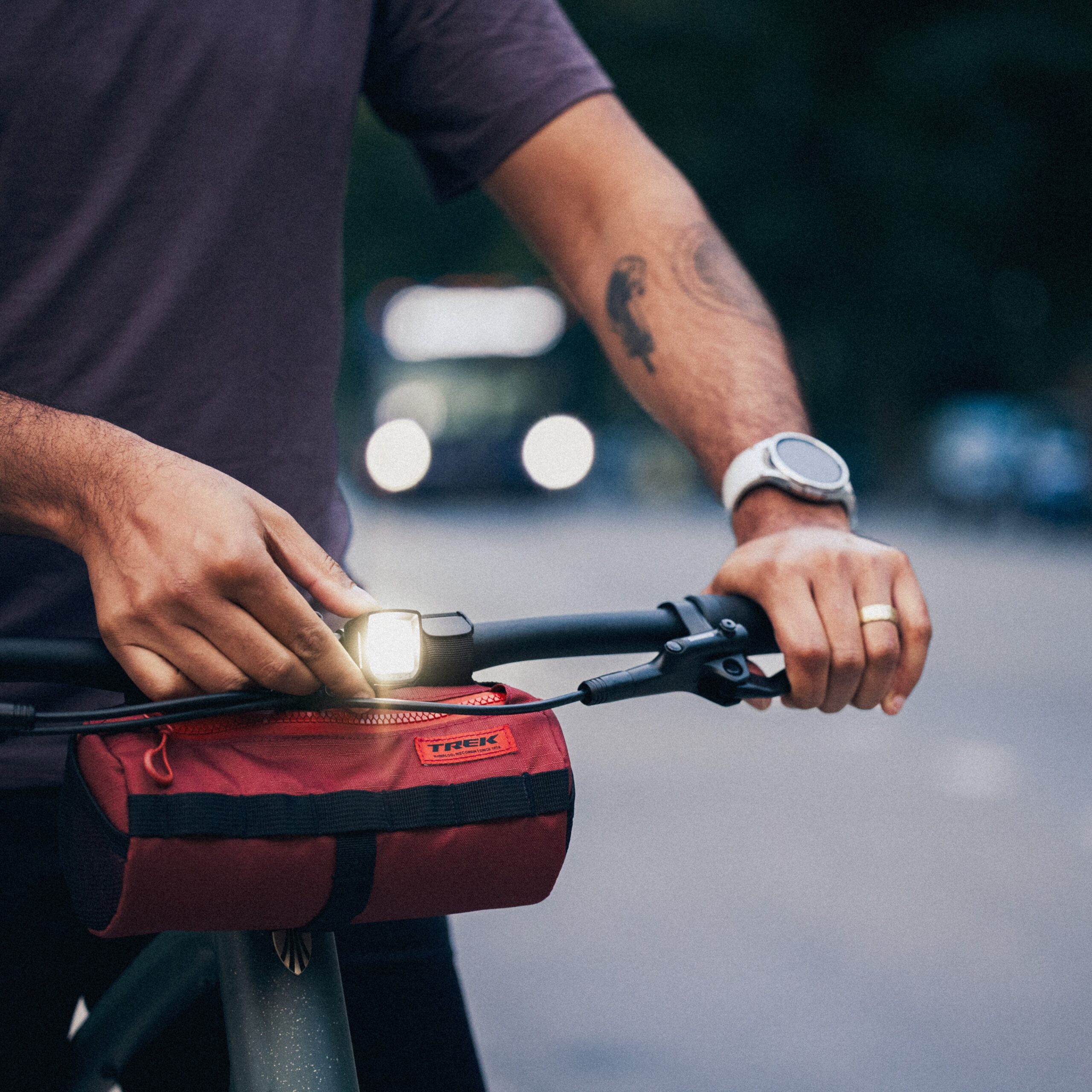 Ion_100_R_Flare_R_Lifestyle_18A0916 carré